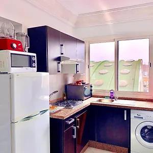 Apartamento Sab 11 - Superb View. 2 Bedrooms In Front Of The Mosque Hassan 2. Prime Location, Casa Blanca
